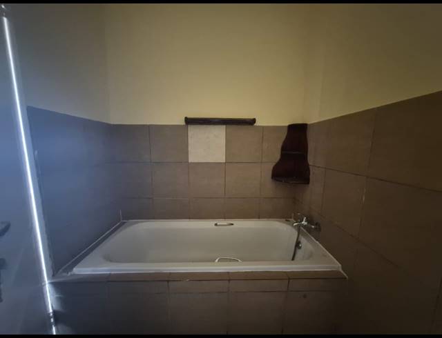 2 BEDROOM APARTMENT FOR SALE IN BRAKPAN NORTH